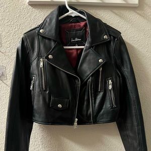 Rarely worn black leather jacket in great condition